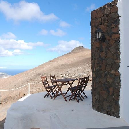 Villa El Perinque Femes Bagian luar foto
