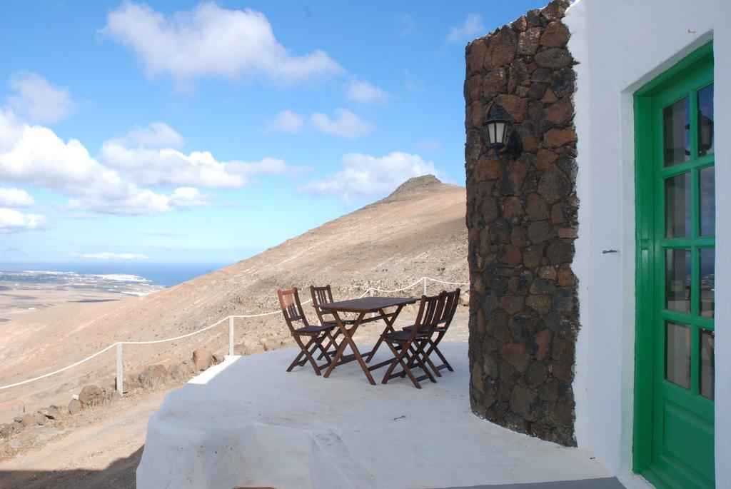 Villa El Perinque Femes Bagian luar foto